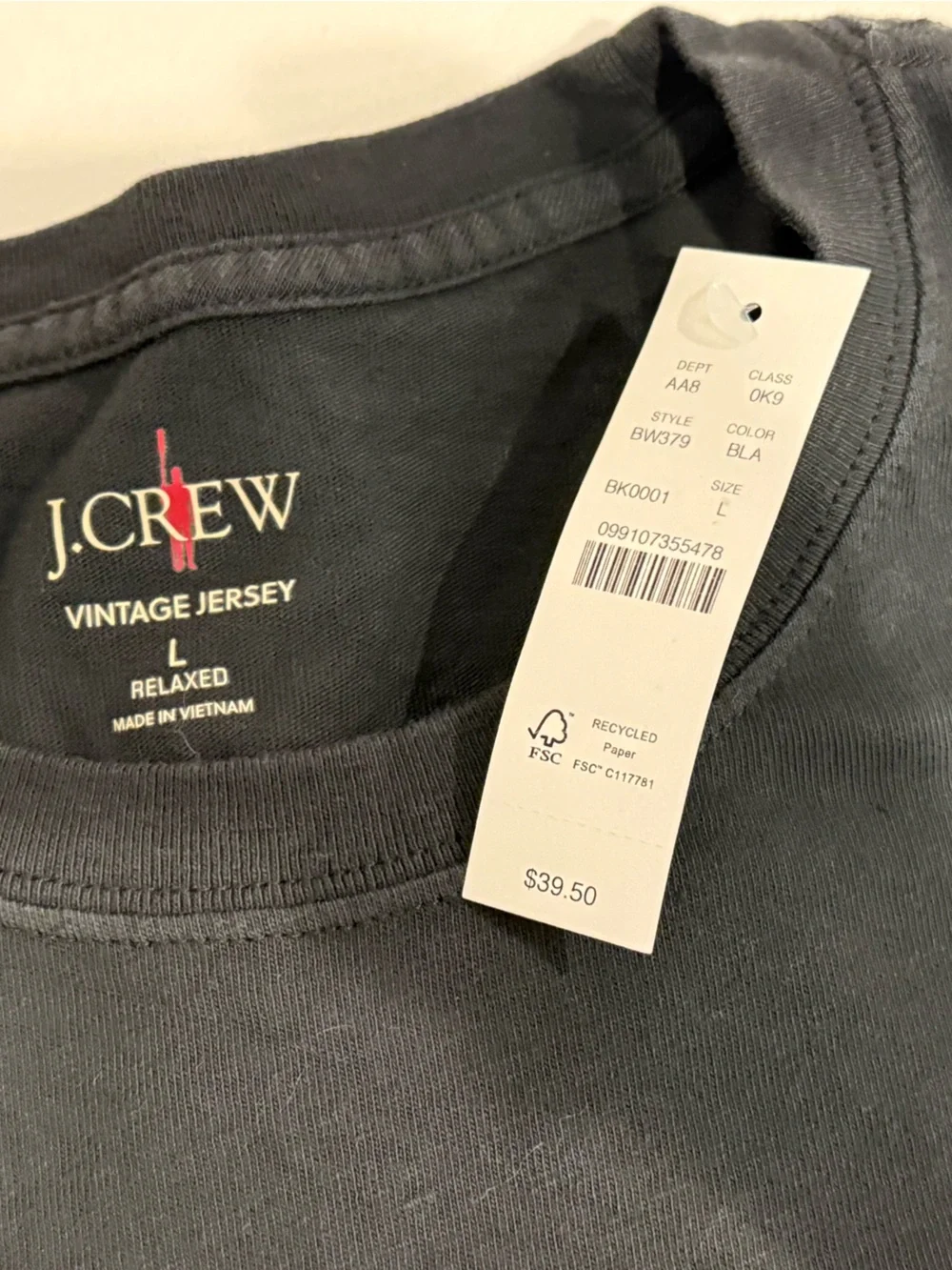 New w Tags J.Crew Mens Vintage Jersey Relaxed Cotton pocket T-shirt in Black Lrg